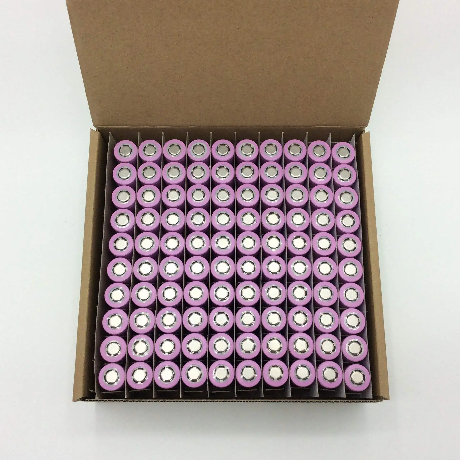Hot AAA Battery 18650 Lithium Battery 1500mAh 2000mAh 2600mah 3000mah 3500mah 4000mAh Rechargeable Battery Lithium 18650