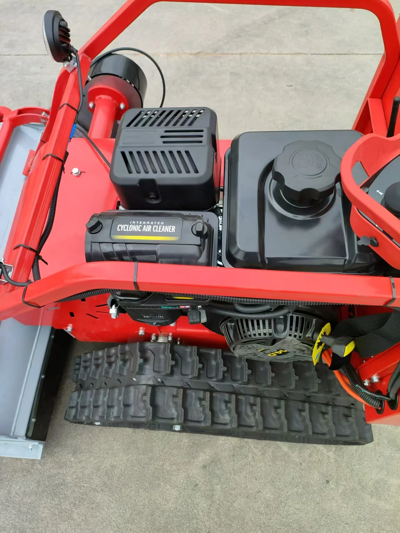 760mm Gasoline Flail Grass Cutter Tractor Farm Robotic Remote Control Electric Lawn Mower with 420cc Engine Displacement