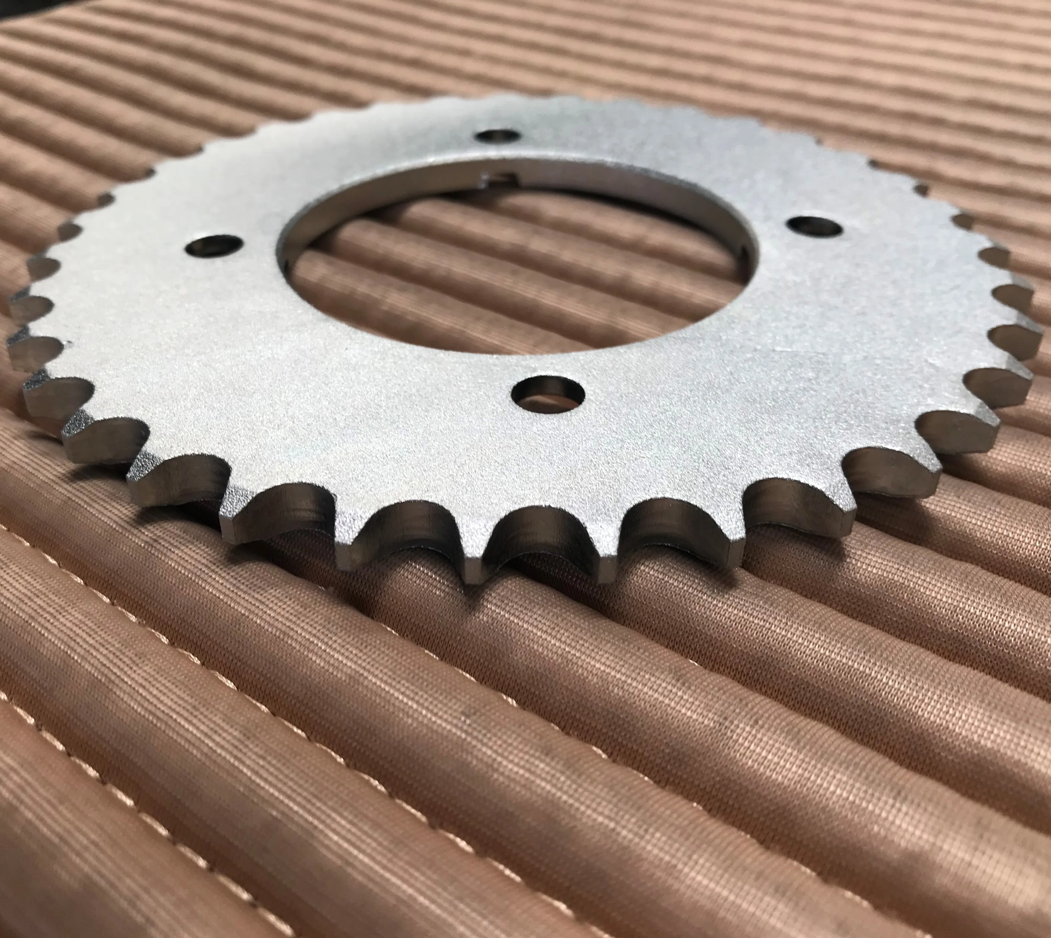 POP 100 (07-15) 35T motorcycle sprocket and chain sets OEM logo package