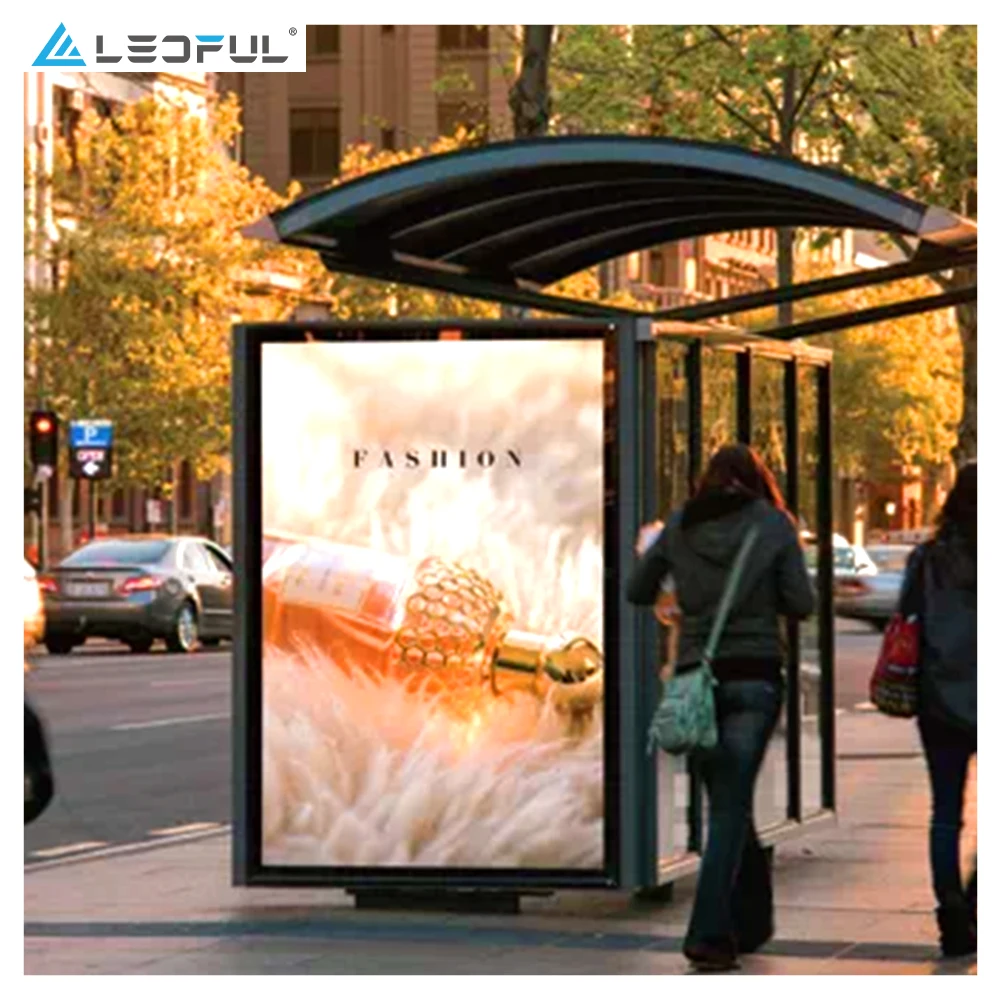 LED Outdoor Advertising Displays Moving Sign Video Wall Panel For Bus/Gas Station