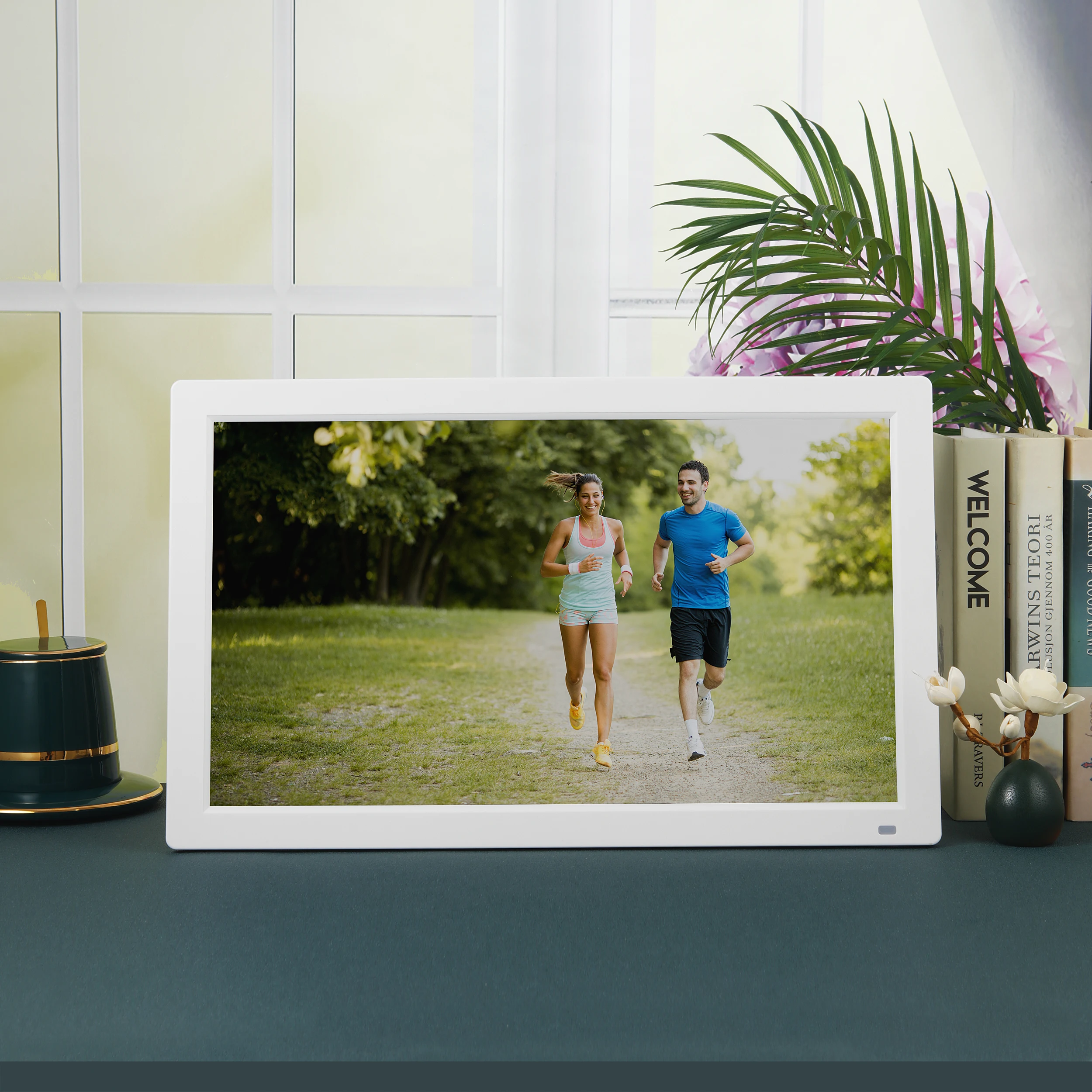 Digital frame 24V input auto play video picture loop playback support SD USB 19 inch Shelf screen display digital photo frame