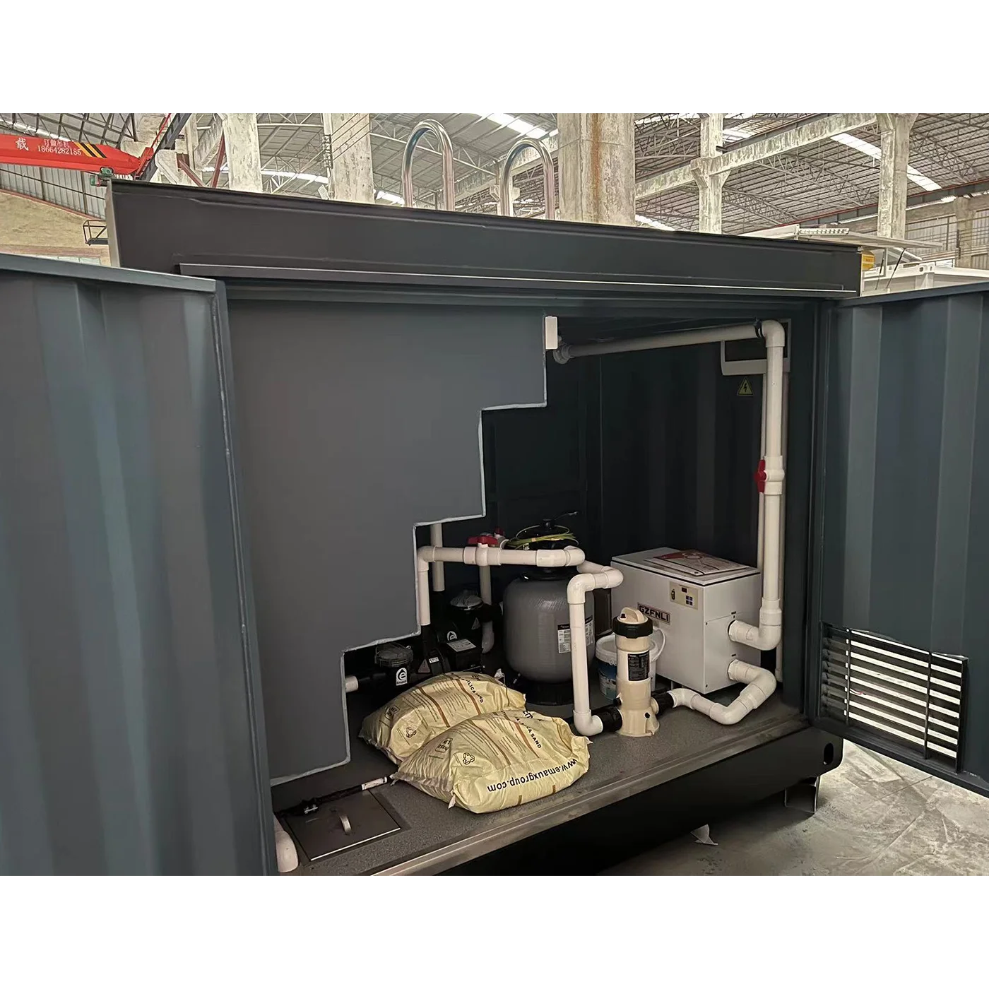 2024 hot sale outdoor prefabricated waterproof swimming container pool  for sale with best control