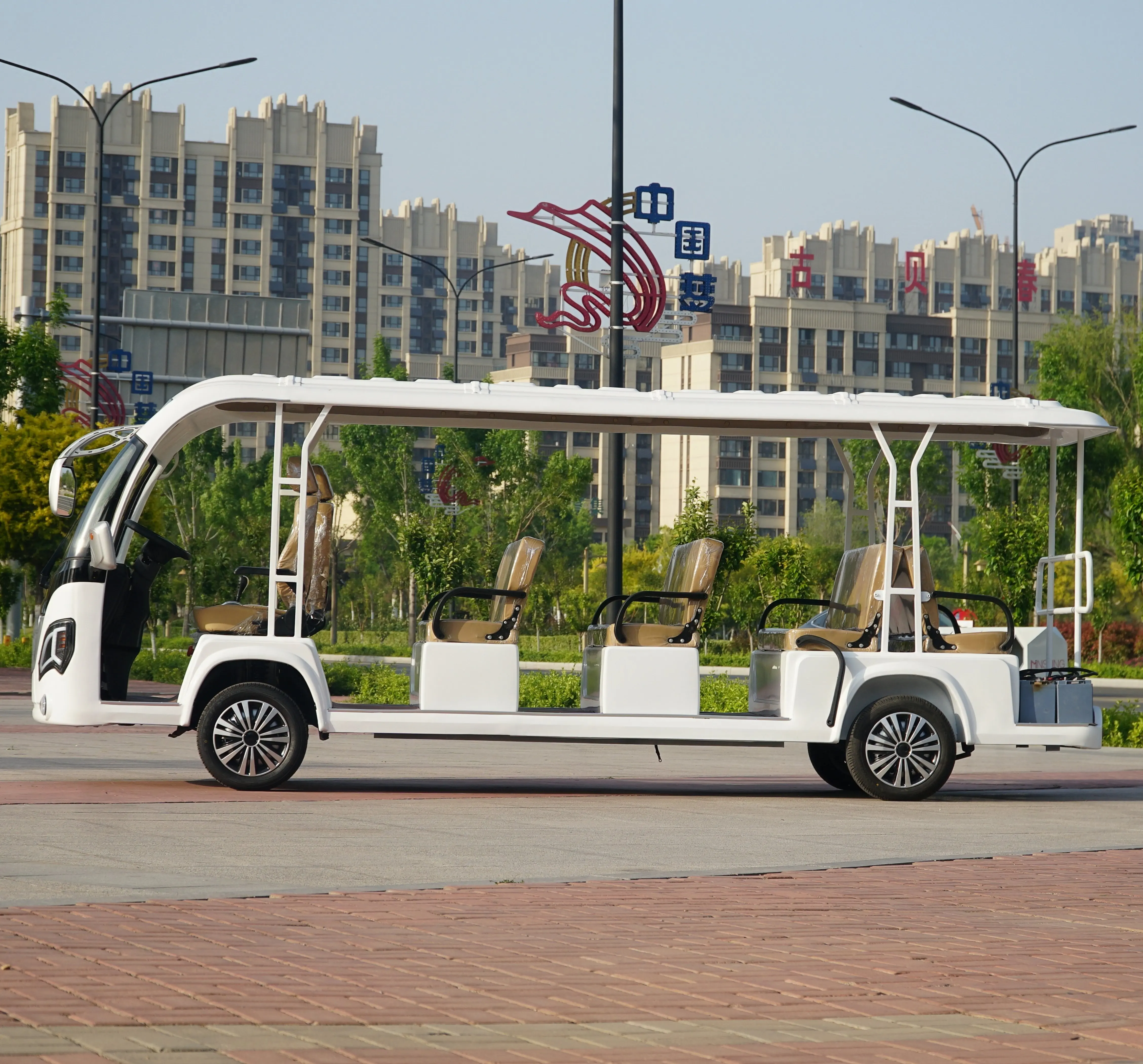Новое состояние солнечный автобус для курортного использования автоматическая коробка передач экономичный выбор