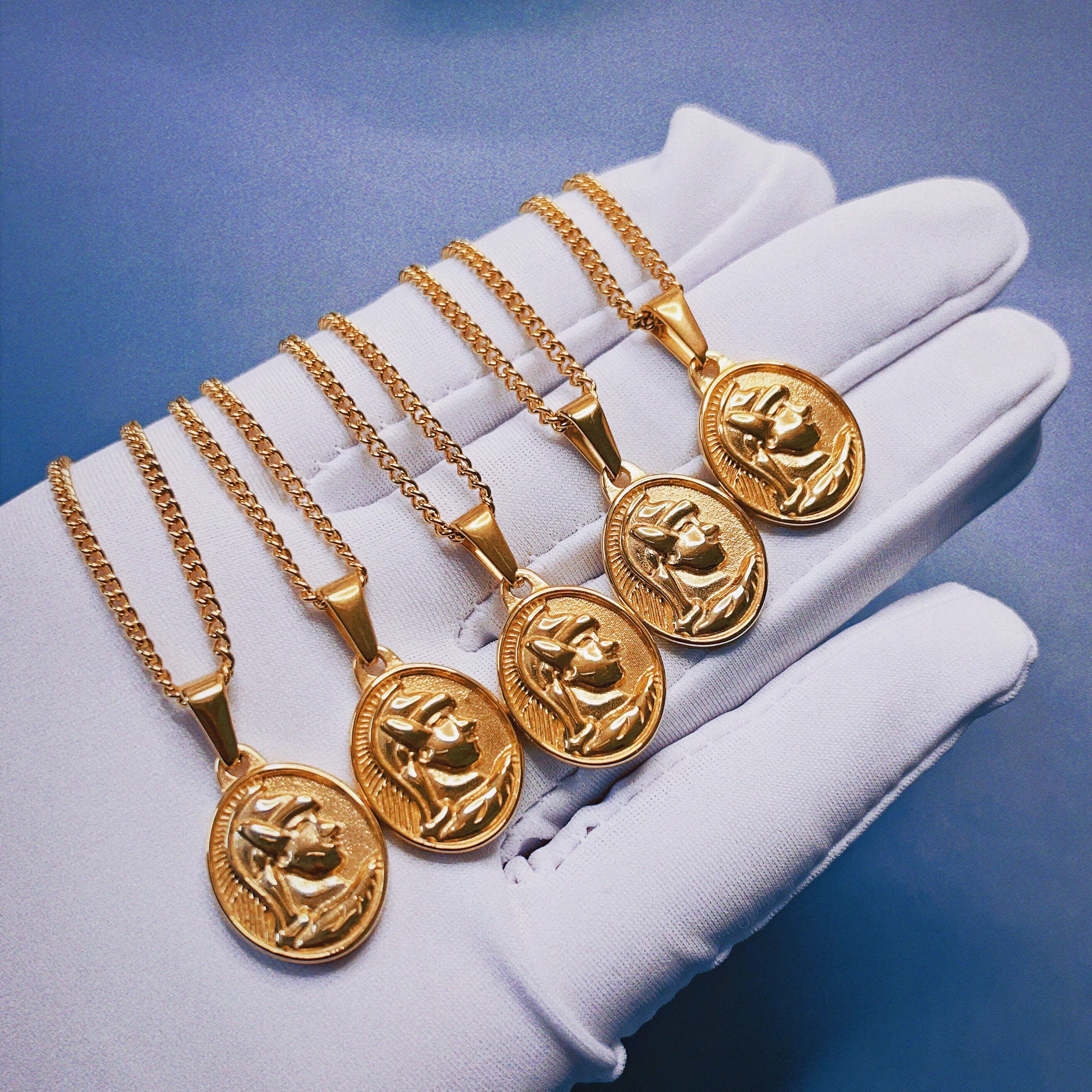 Custom Fashion Fine Jewelry Medallion Compass Stainless Steel Greek Coin 18K Gold Plated Gold Pendant Necklaces For Mens