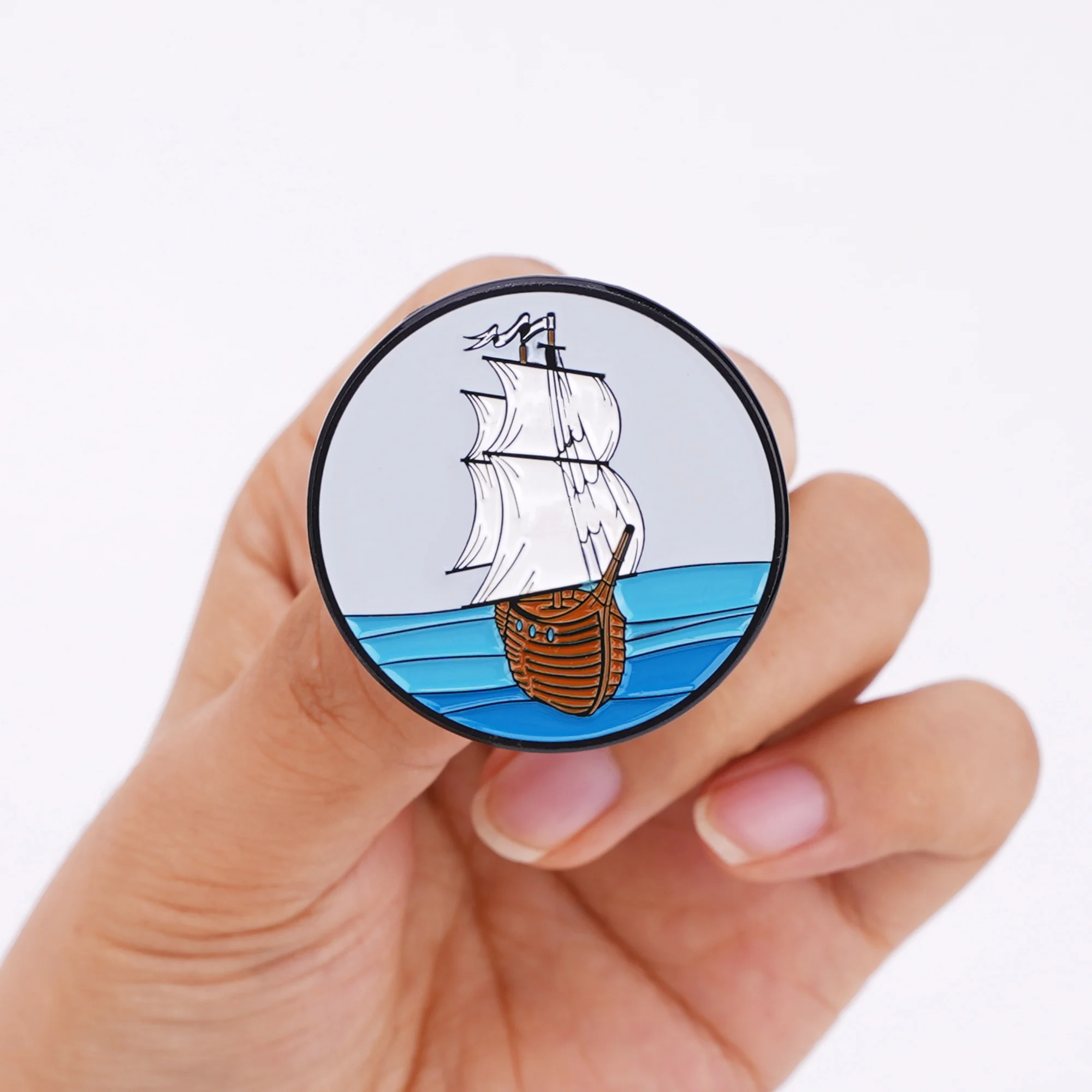 Custom Fashion Brooch No Minimum Bulk Blank Metal Badge Crafts Coin Cartoon Badge Custom Lapel Pin Cute Hard Soft Enamel Pins