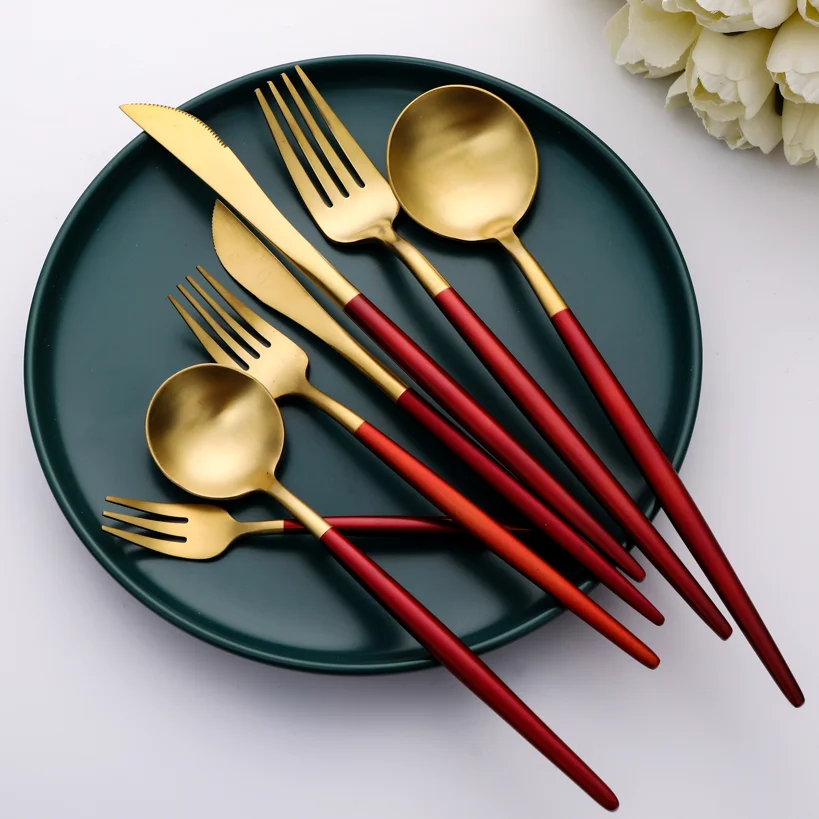 Factory Wholesale Wedding Party Gift Set Gold Plated Stainless Steel Fork Knife Spoon Cutlery Set Food Grade Tableware
