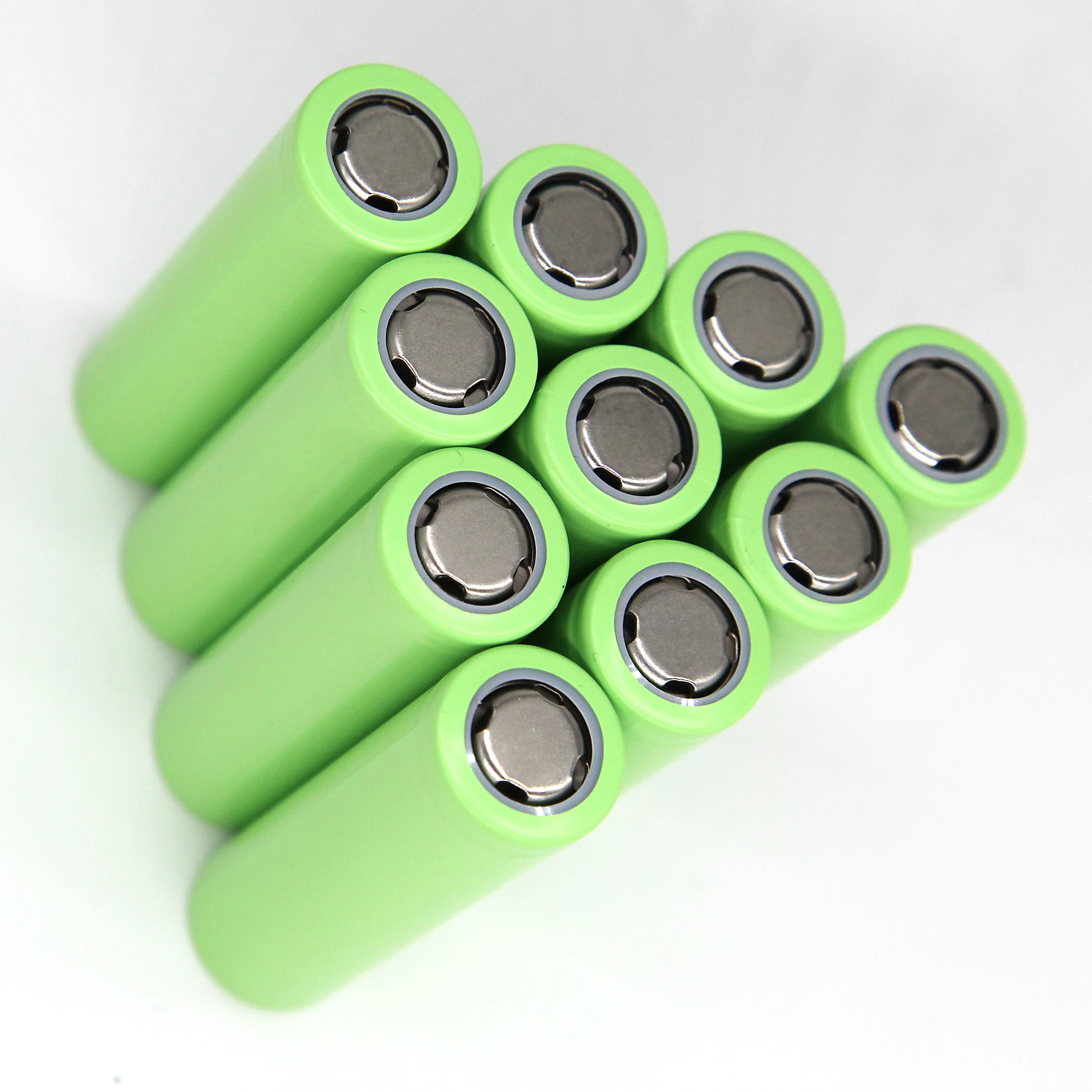 Аккумуляторные батареи 18650 li ion 3200mah -3c зарядное устройство