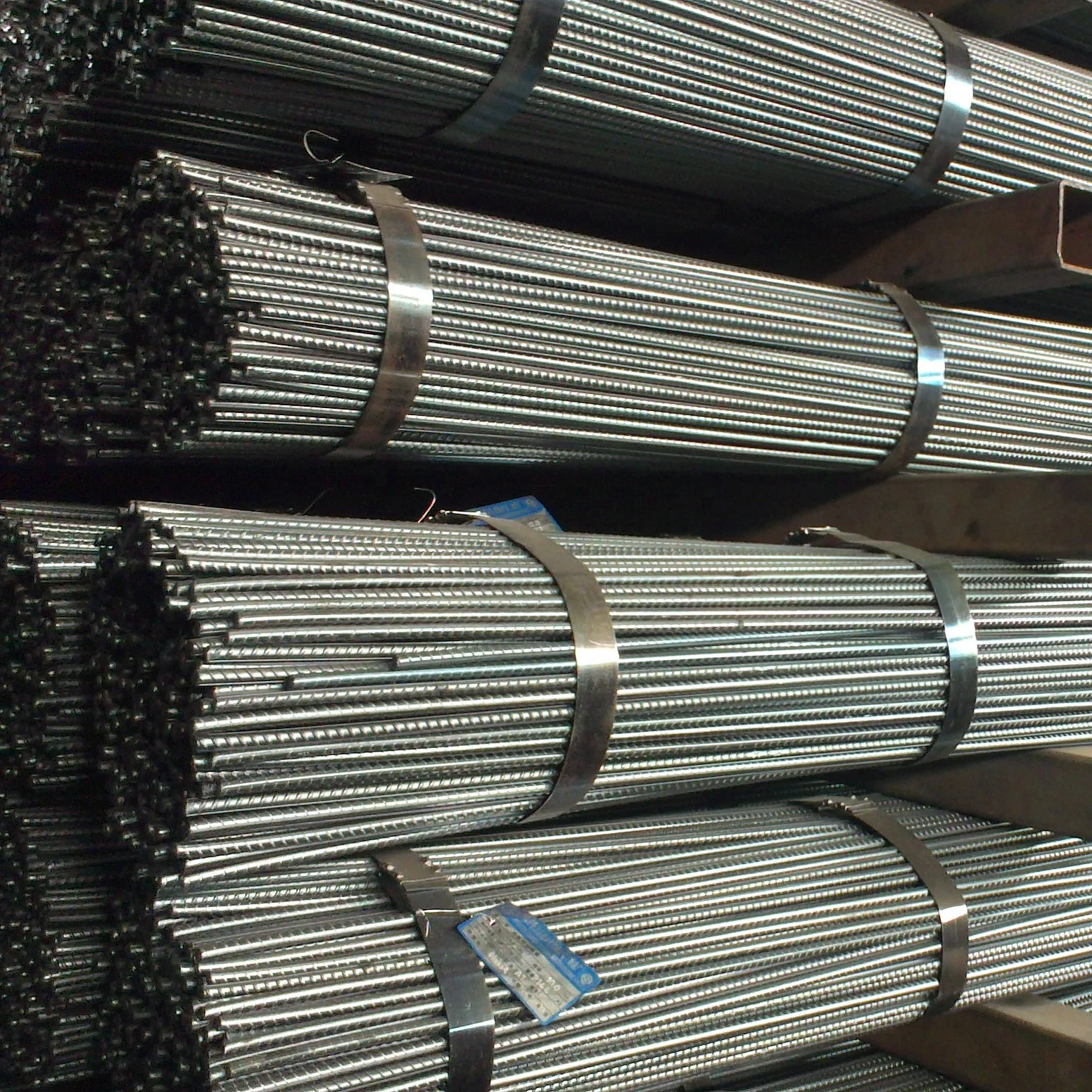 Manufacturers Direct Sale Good  Quality Reinforcing Steel Rebar With  Low Price