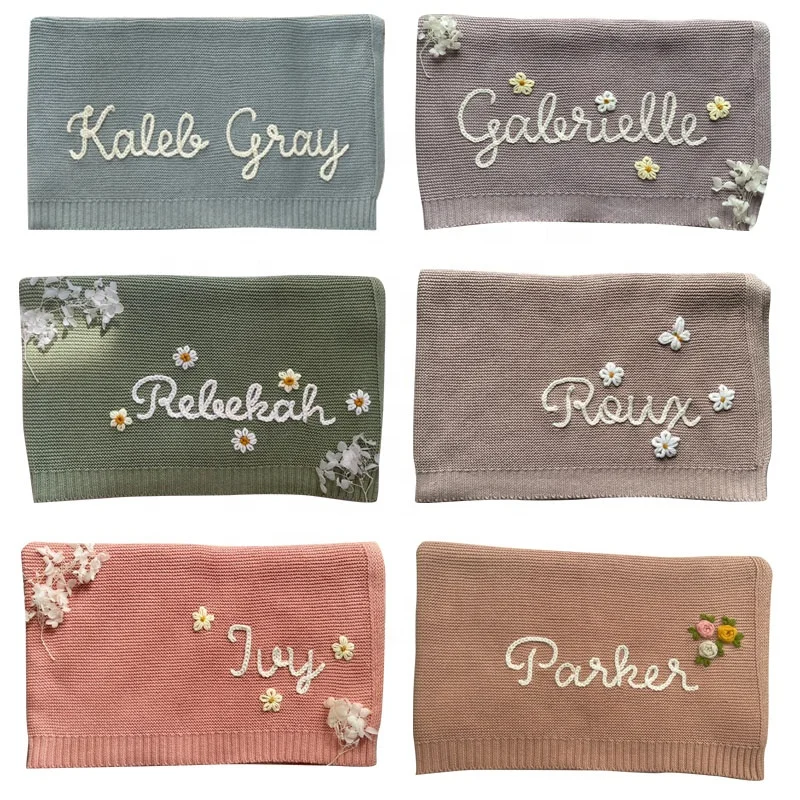 Factory low order quantity personalized hand-embroidered knitted baby blanket and monogrammed baby gift