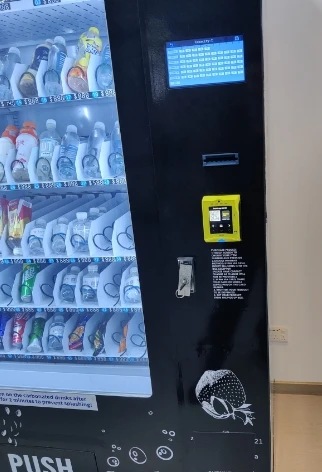 22 inches Touch screen Most popular Vending Machines For Shopping Mall Combo Vending Machine