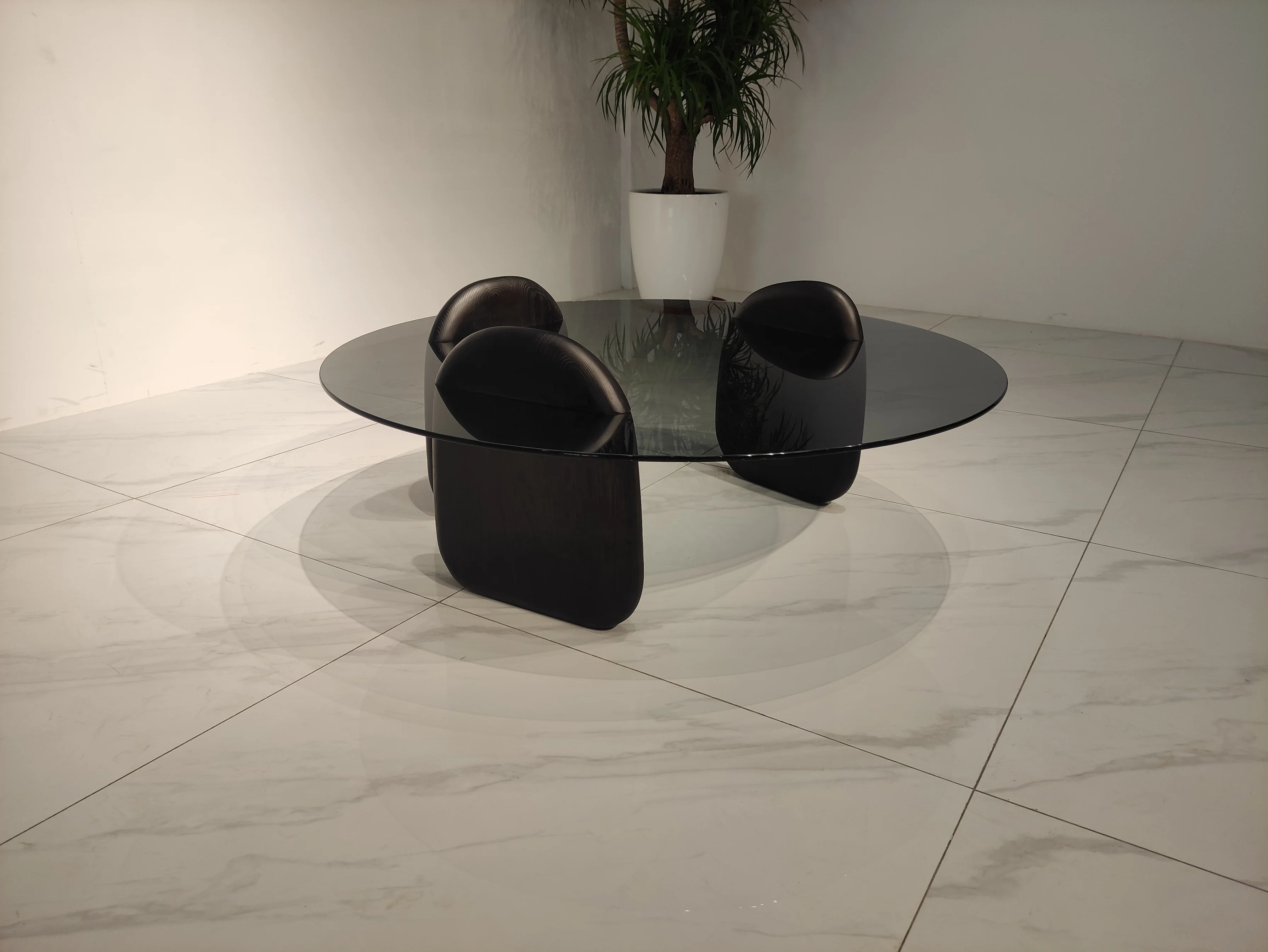 Nordic European Modern Office Hotel Living Room Funiture Solid Wood Legs Side Table Tempered Glass Round Center Coffee Tables