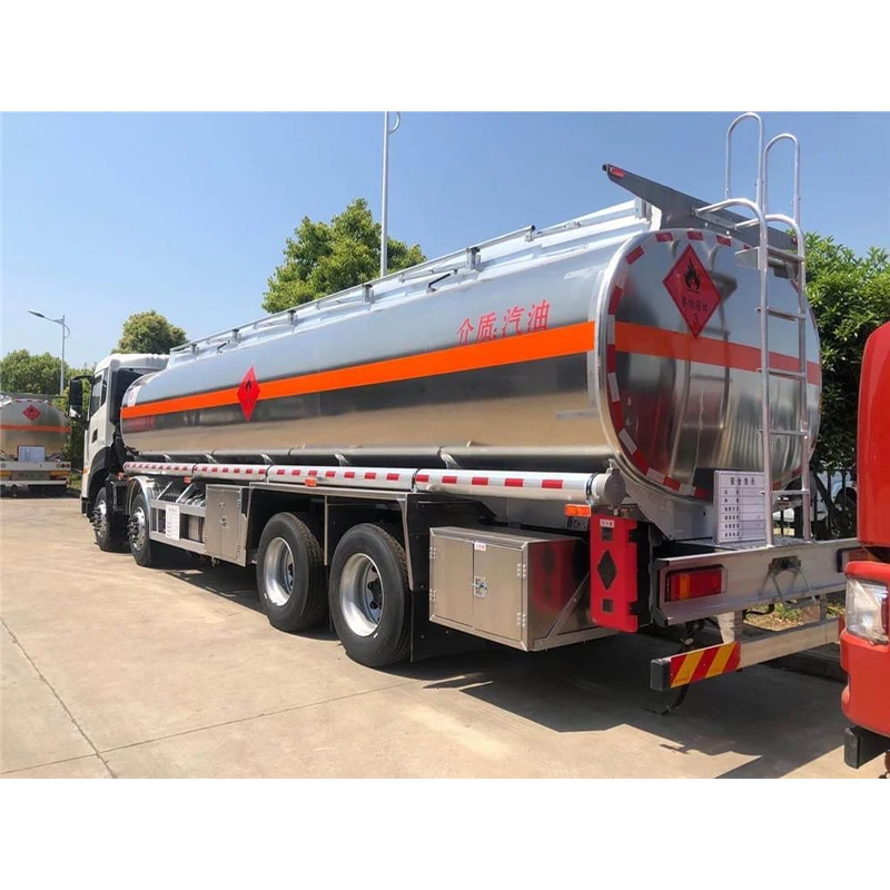 Tanker Truck Dongfeng Gasoline Truck , High Quality Fuel Tank, Oil Tank Price