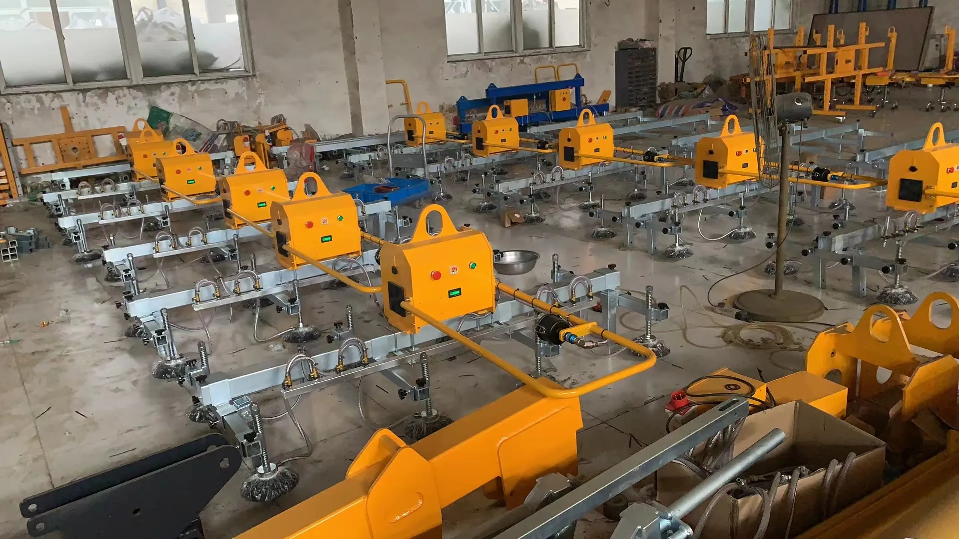 Vacuum Lifter for Handling Stone Slabs and Ceramic Tiles