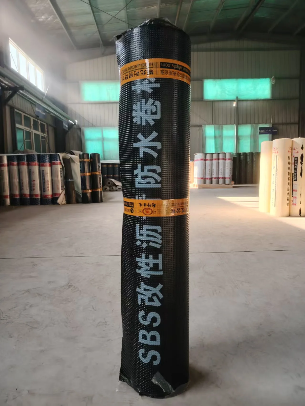SBS modified asphalt waterproofing membrane polyethylene for environmentally friendly use on office building roofs