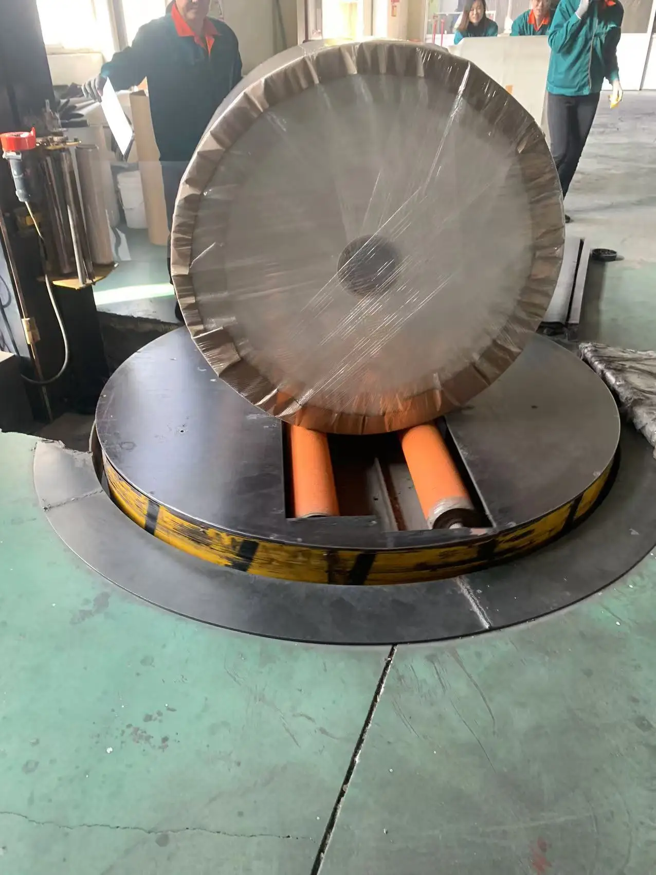 Aluminum foil  Paper