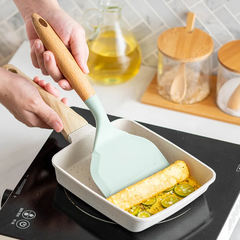 Besafe Non-Stick Kitchen Flipper Cookware Wide Silicone Pancakes Spatula Turner for Omelette Steak Egg Fish Pizza Burger
