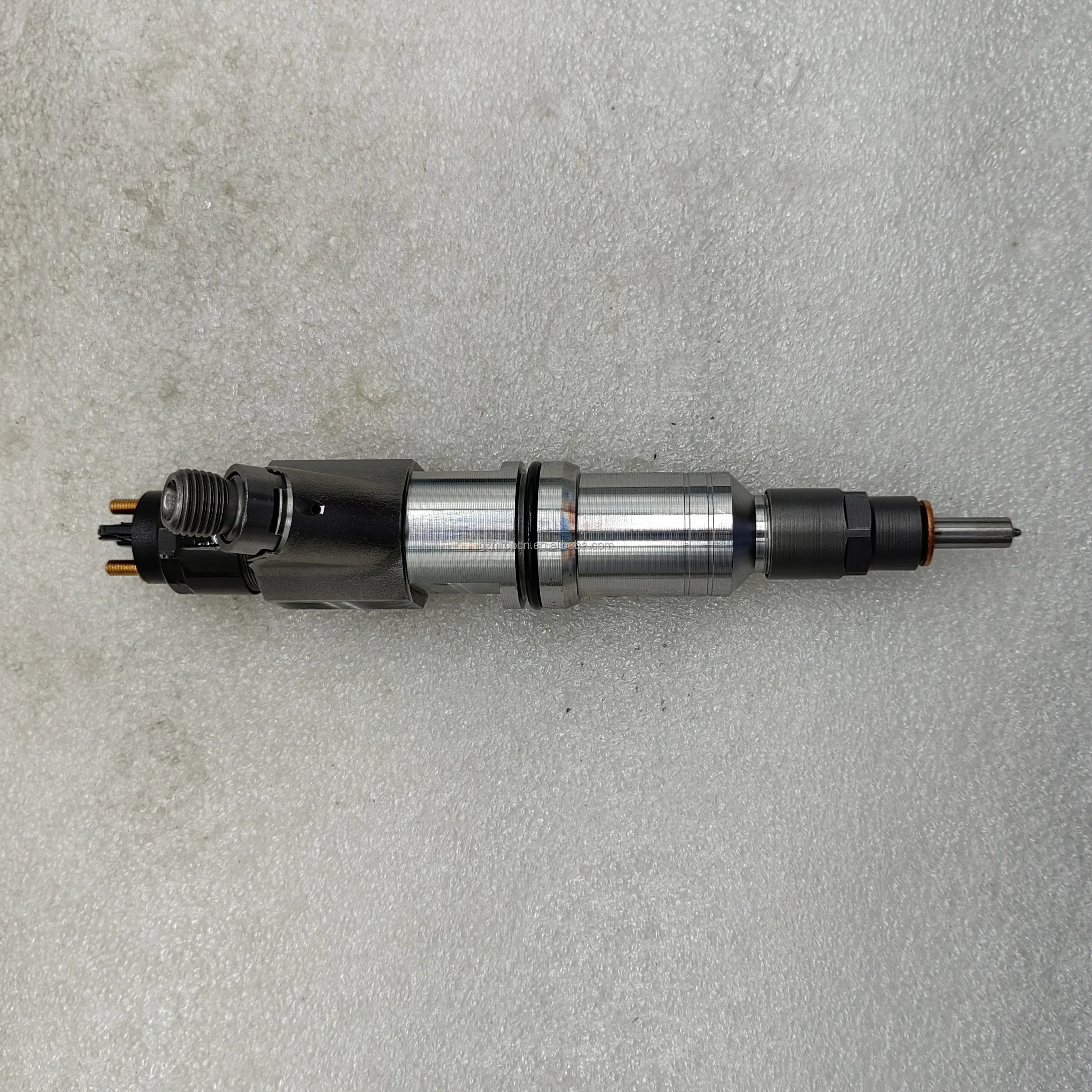 New Common Rail Diesel Engine Fuel Injector  0445120092 for Iveco Engine