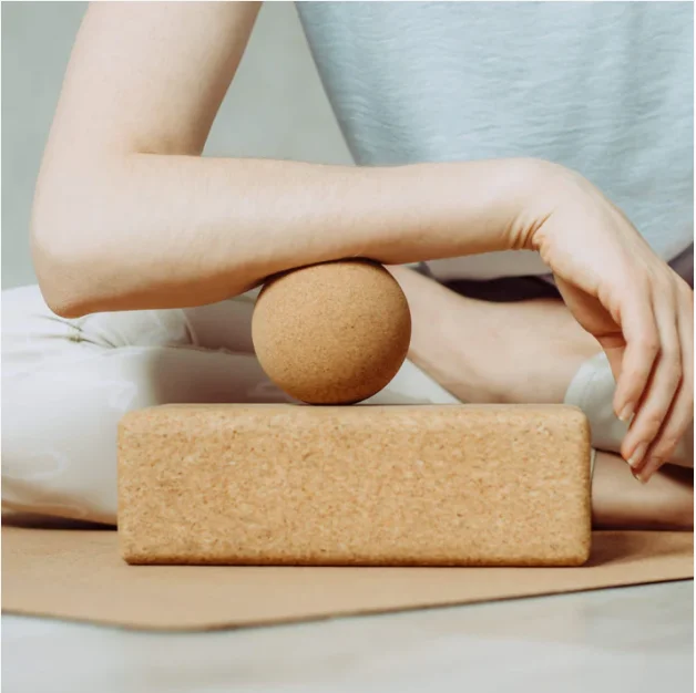 Custom Logo Natural Cork Massage Ball Yoga Ball for therapy Massage
