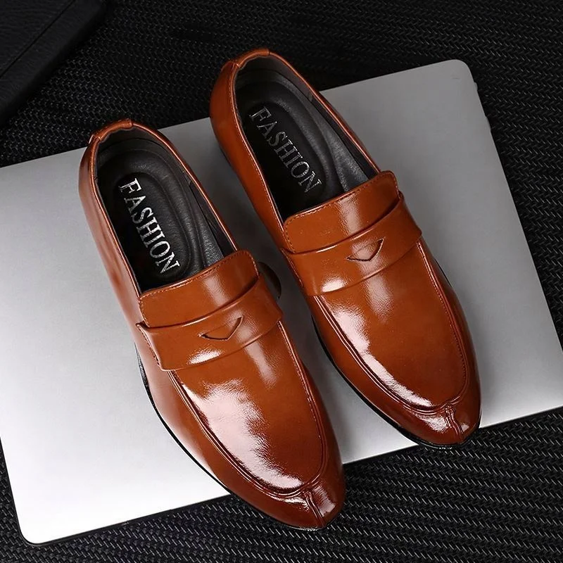 Factory Trend Fashion Autumn New Male Version Of Tide Light And Small White Skateboard Shoes Sport Leisure