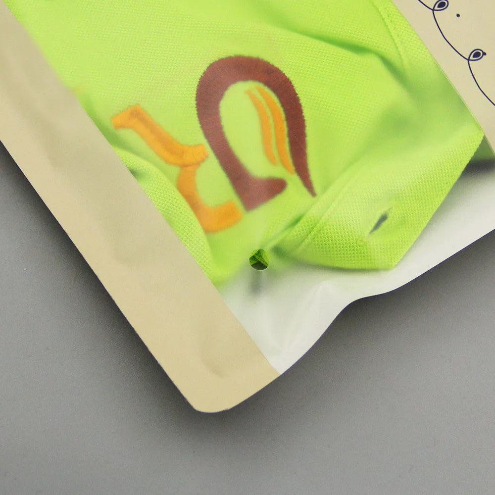 Eco friendly white kraft paper bag for kids clothes bags/bags for packaging clothes/baby clothes packaging bag