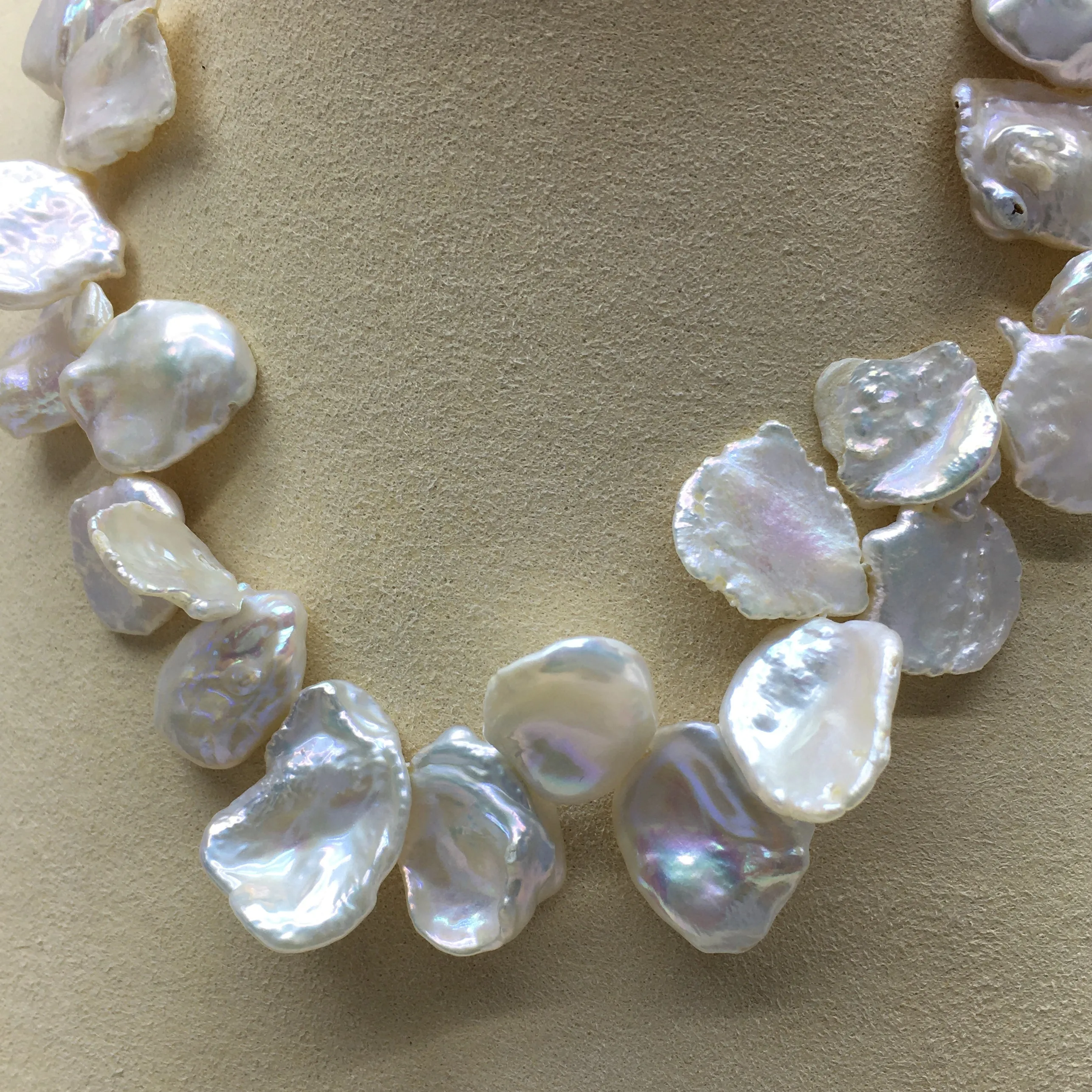 
Large petals bright light around 12-15mm natural color fresh water pearl necklace 