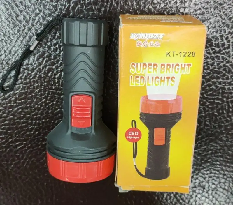 KT-1228 dry battery power supper brightness flash light led torch