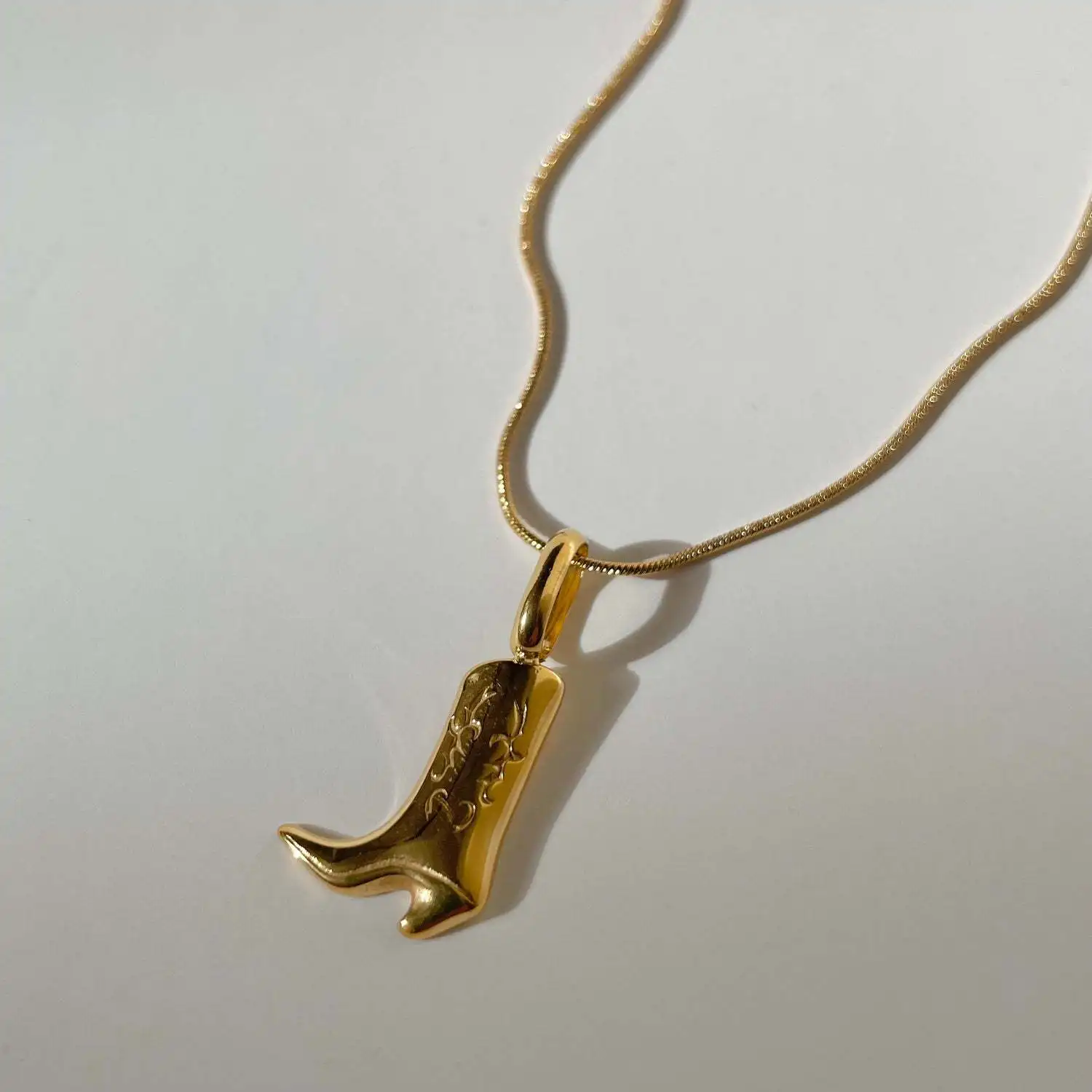 Custom Vintage Gold Plated Cowboy Boots Charm Pendant Necklace Boots Clavicle Chain