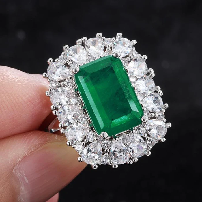 Factory Directly Wholesale Price Copper Alloy Emerald Rings Jewelry Women