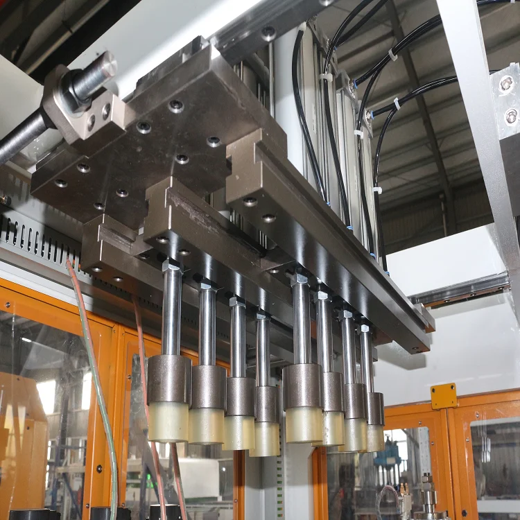 Full Automatic Car WaterClinching Tool Car Water Tank Crimping Machine Radiator Clinching Machine With Manufacturer Price