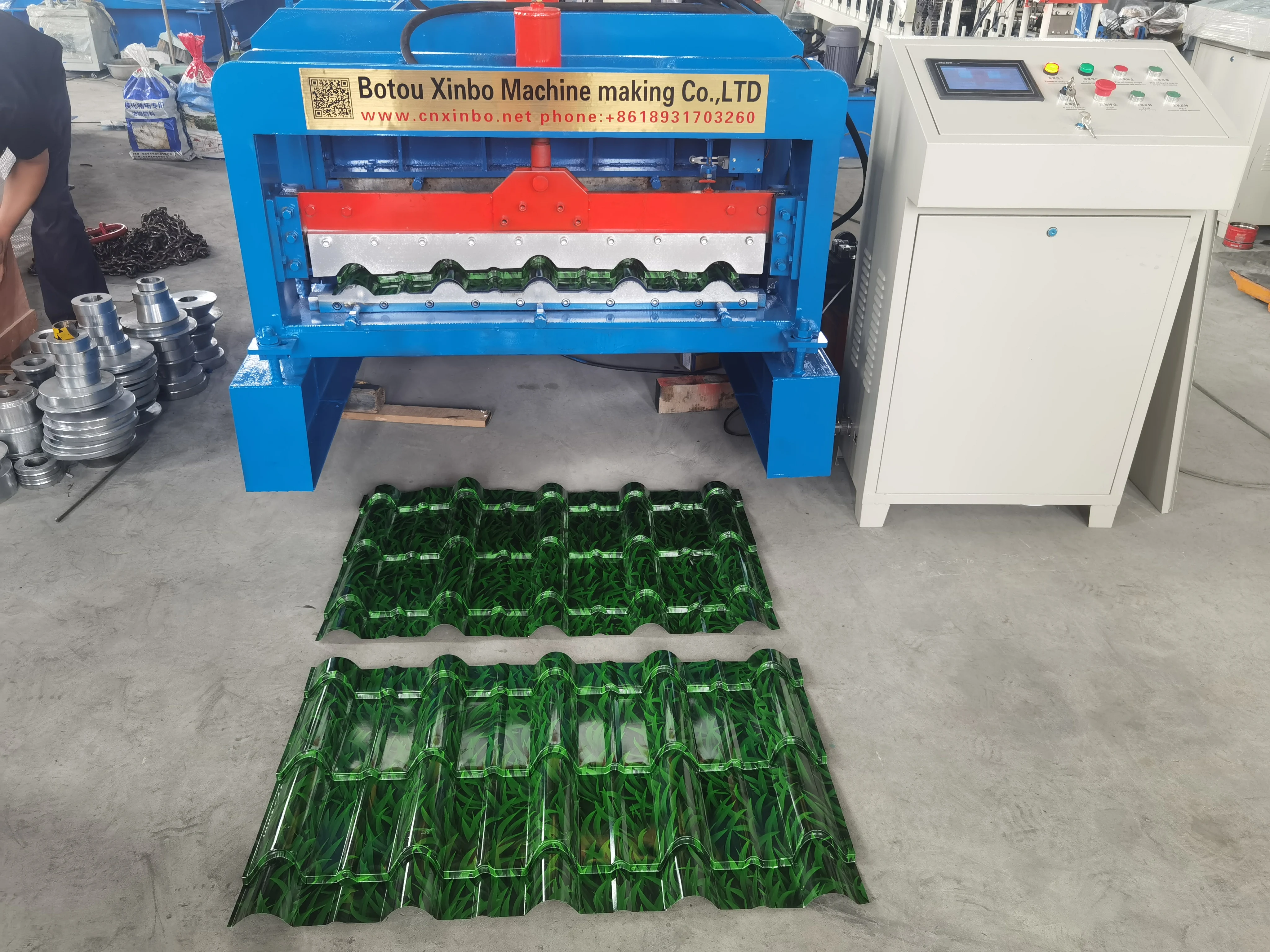 latest design automatic building material single layer step nigeria metcopo tile roll forming machine manufacturer