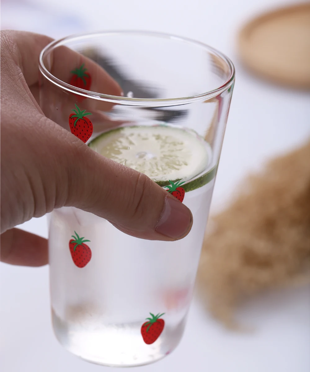 
wholesale Glass Cup ins Wind home cup tea mug water Cup girl cute high temperature resistant male simple fresh Mori tea making 