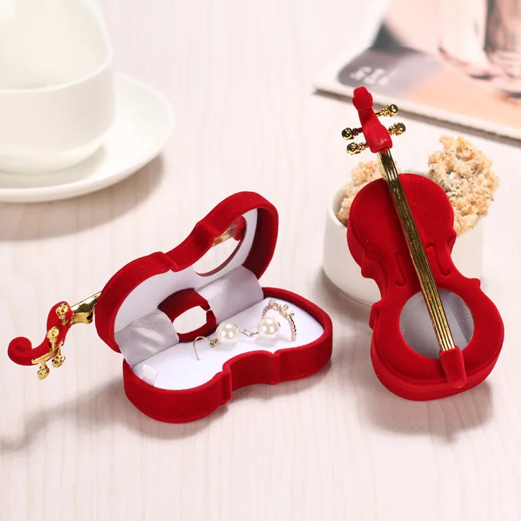 Cute Red jewelry packaging small moq custom jewelry box violin vintage velvet rings boxes velvet ring packaging box