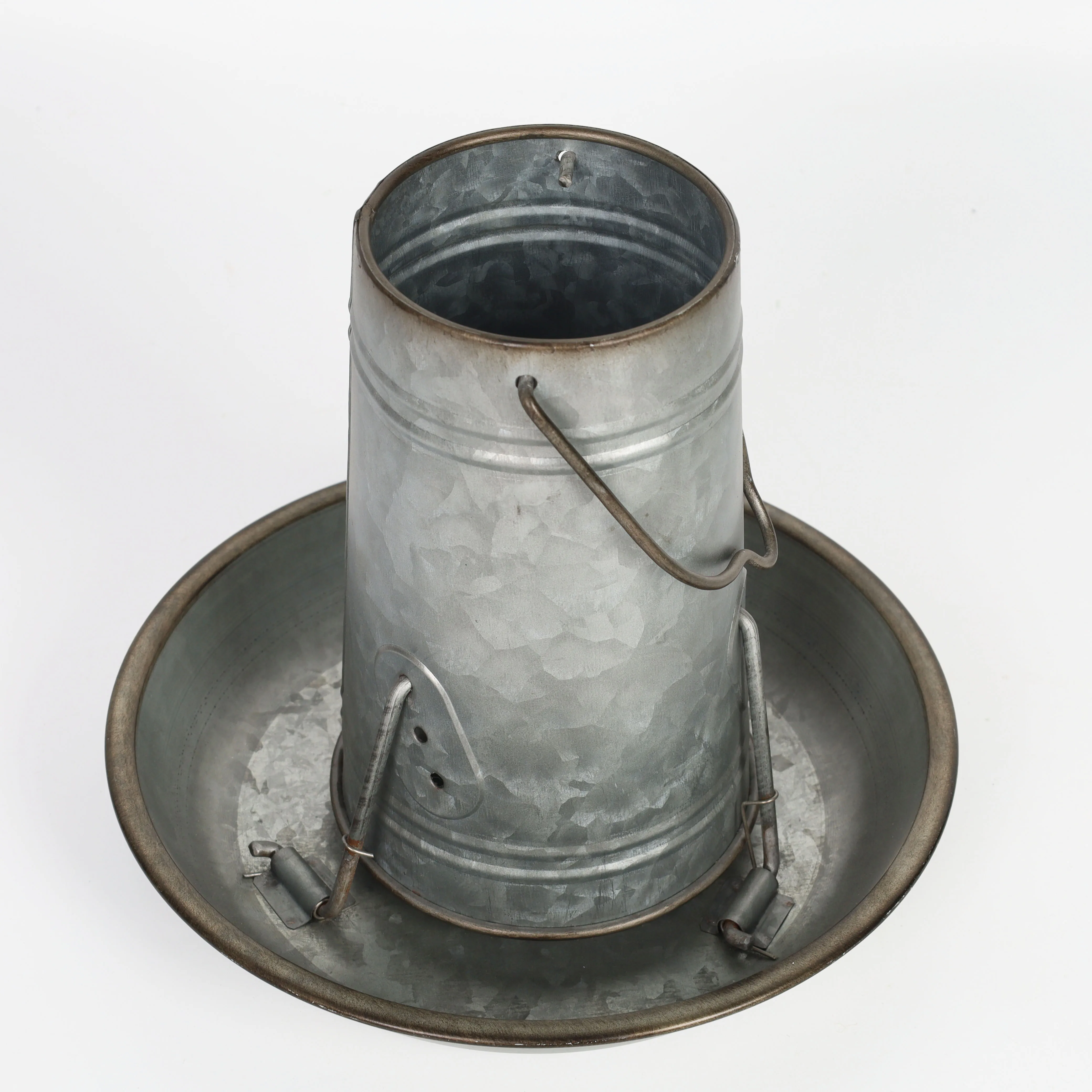 Wall Hanging Bird Feeder Garden Decorative Cast Iron Pet Food Bowl galvanized window wild Bird Feeder Outdoor Water Food Drinker