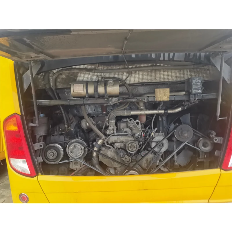 Indon Exit 10 meters high-quality car source 3+2 large seats ZK6107H