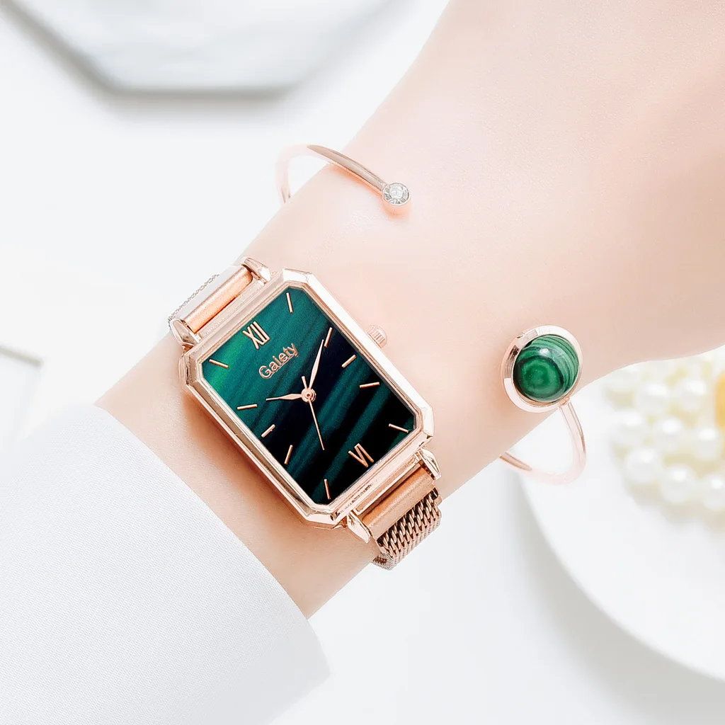 2022 Wholesale Alloy gradient Quartz Classic women Pearl bracelet  ladies Watches set