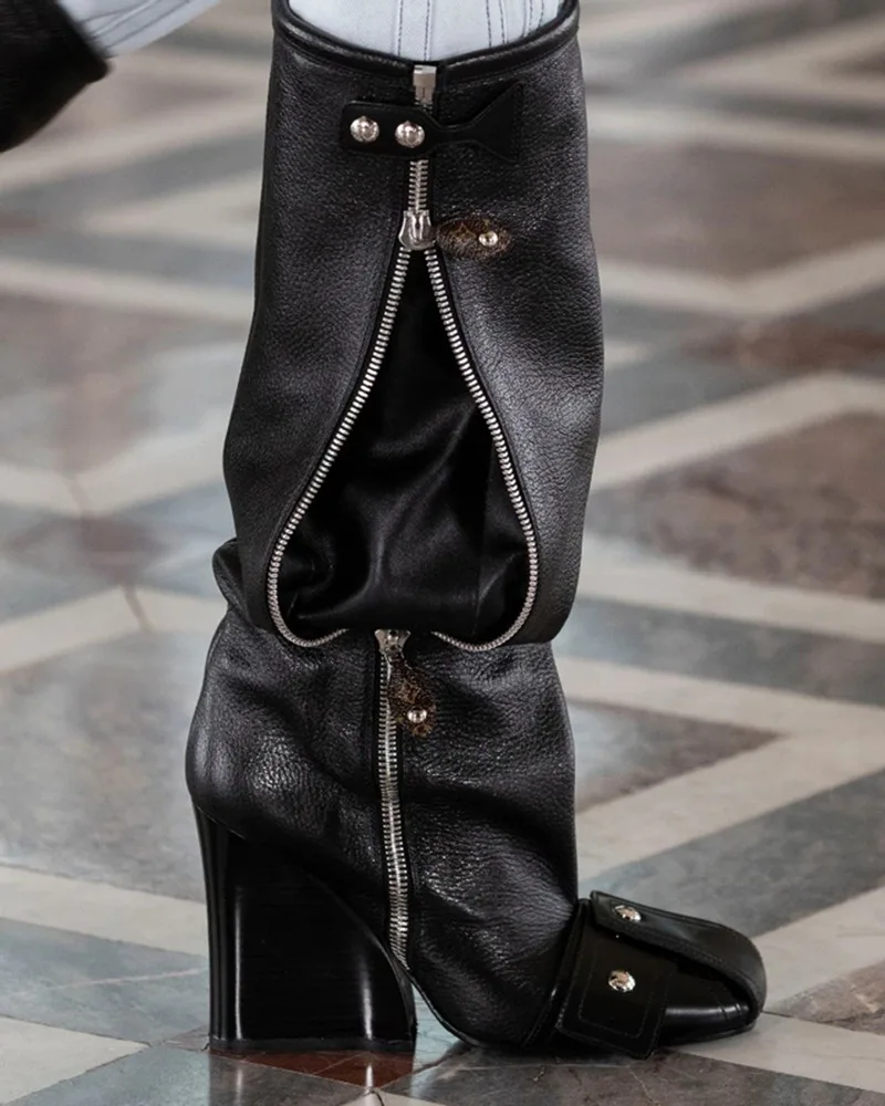 2022 rivet side zipper thick heel boots high heel square head motorcycle boots color matching leather personality boots