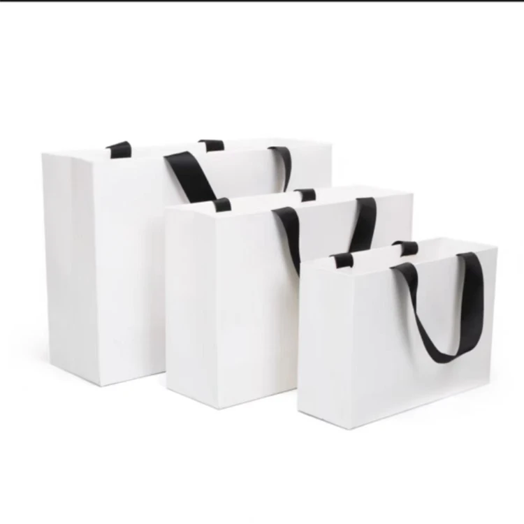 Recyclable white color luxury custom cardboard bag paper package bags with own logo