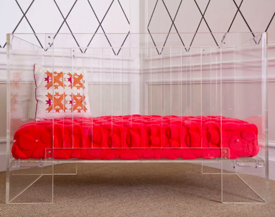Popular Acrylic Baby Bed Crib Factory Custom Lucite Designer clear Cot Unassembled Without
