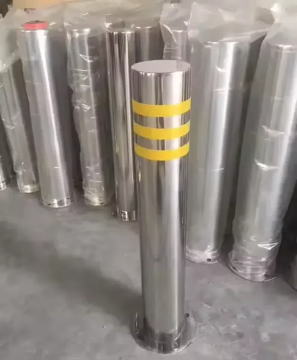 304 Stainless Road Parking Steel Bollard Post Stainless Steel Road Bollard Anti-collision Post