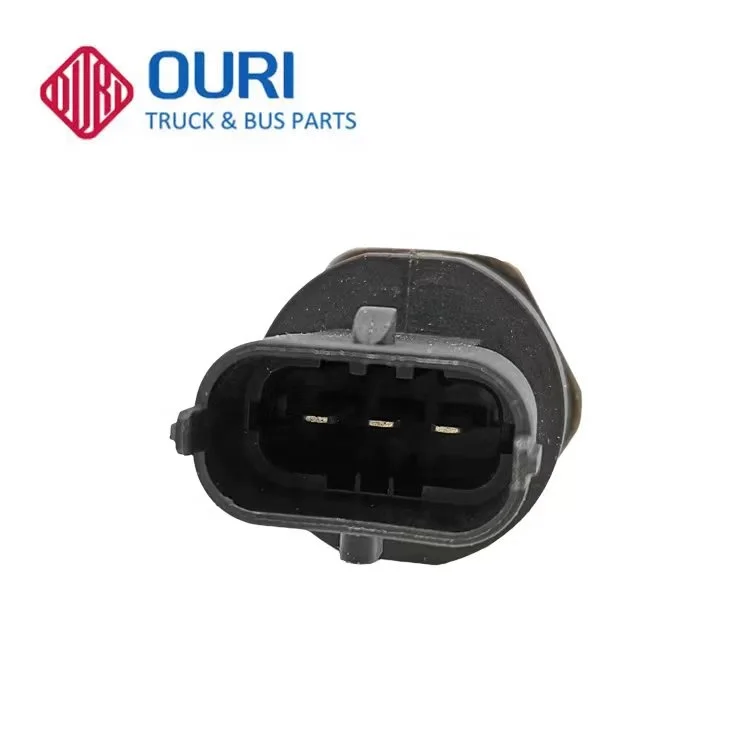 Ouri Sensor 5001867660 7420792328 7701055704 7701068401 Fuel Common Rail Pressure Sensor for Renault Truck
