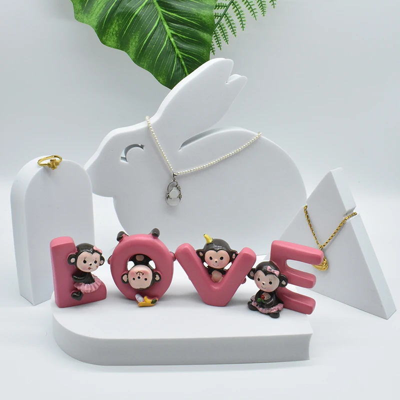 Yiscaxia the new listing ins Animal shape photo props for posing for jewelry beauty photography props background