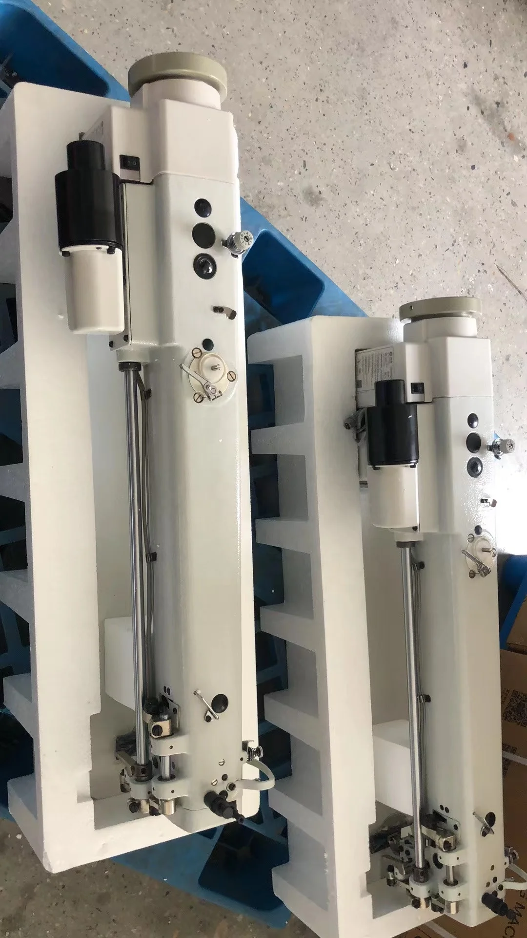 QK-0303L-56/85 automatic top and botton feed long-arm 56cm 85cm flatbed lockstitch Sewing Machine price