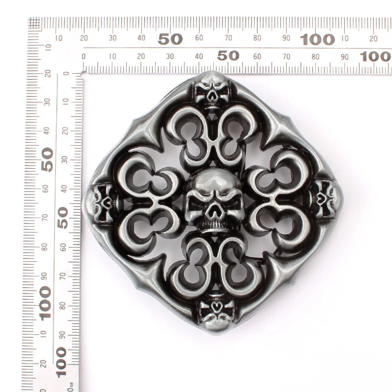Vintage Fashion Personalized Skull Hollow Out Engraved Pattern Antique Silver Belt Buckle For Men Accessories