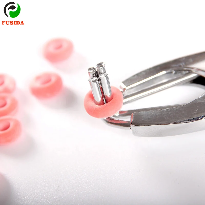 Stainless Steel Elastrator Bloodless Burdizzo Castration Plier For Cows