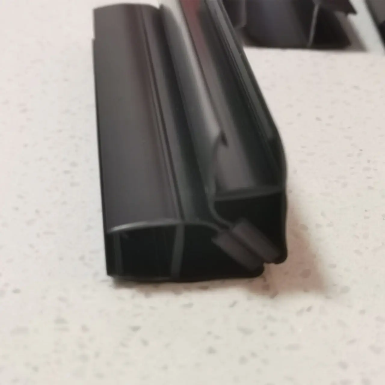 Sample Free   Black 135 degree  shower door water stop seal strip  PVC rubber sealing  magnetic gasket for shower  room