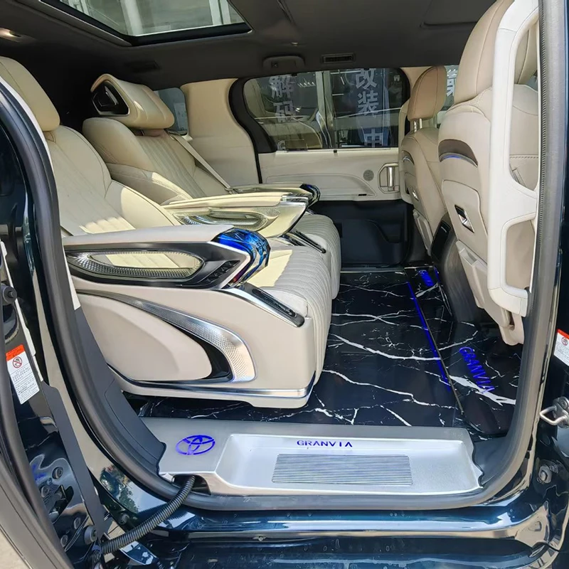 Wireless Charging Luxury Modified Car Accessories Electric Seats For TOYOTA Granvia