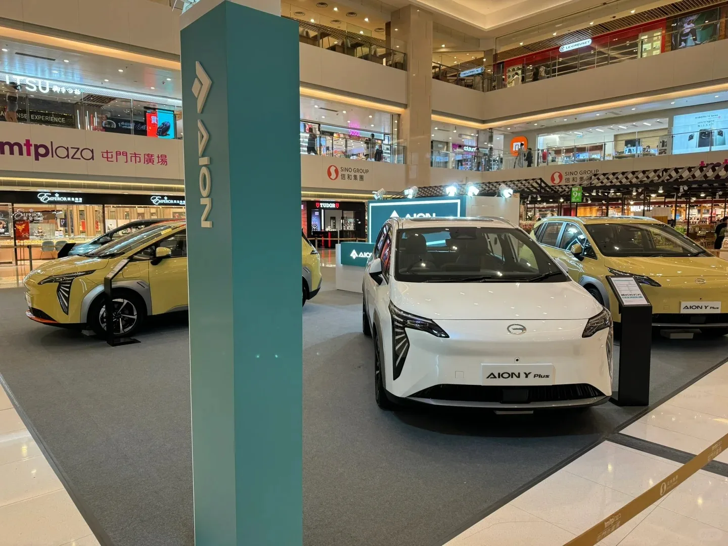 Новый энергетический автомобиль Aion Y Plus 2024 с правым рулем 5-местный компактный внедорожник GAC AION Gac высокопроизводительный RHD электромобиль