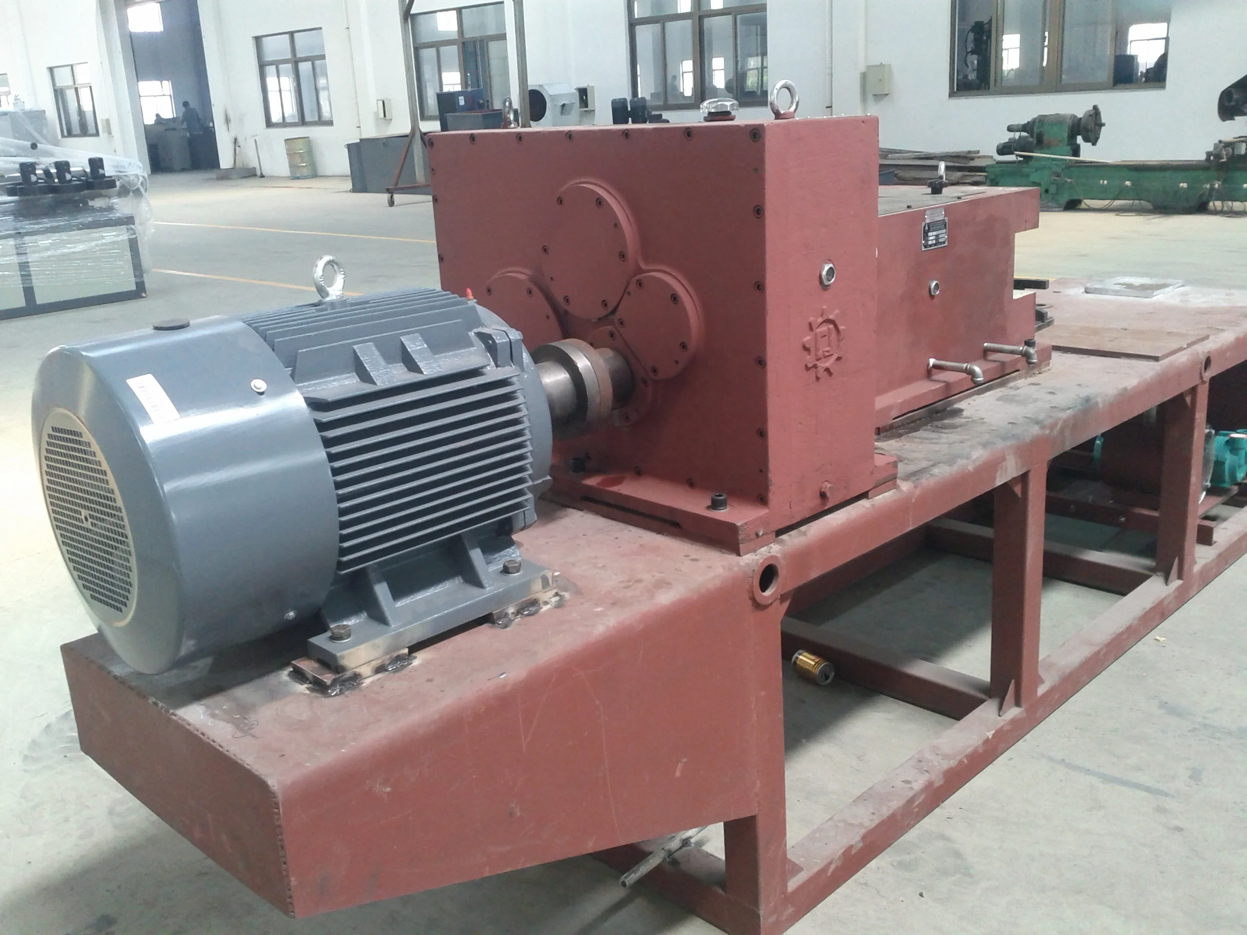 
SZ55 SZ65 SZ80 SZ92 Series gearbox for PVC PIPE extruder / Conical Twin screw gearbox 