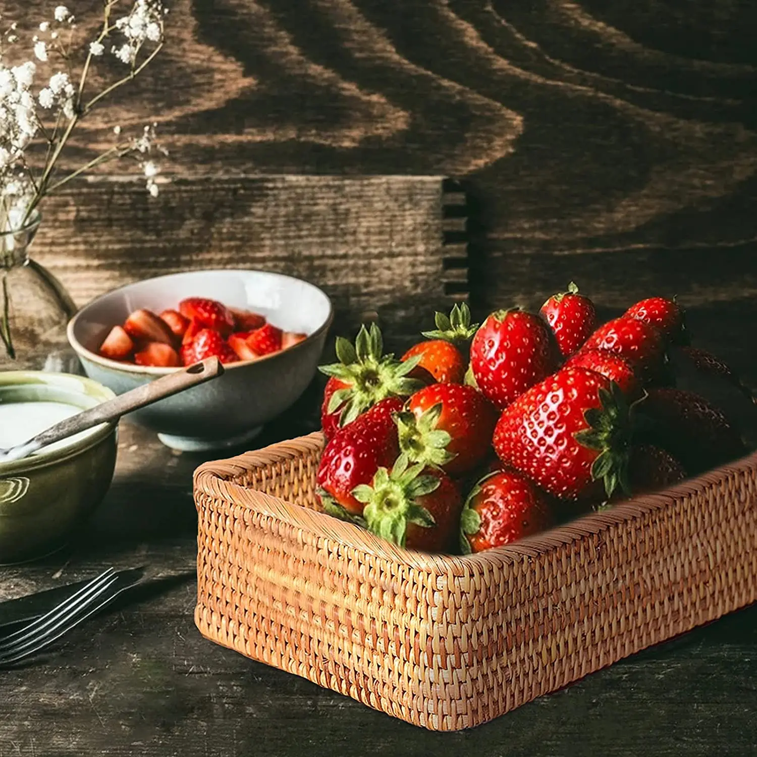 Wholesale High Quality Rattan Woven Baskets 100% Natural Handmade Woven Fruit Bread Rectangular Wicker Basket for Organizer