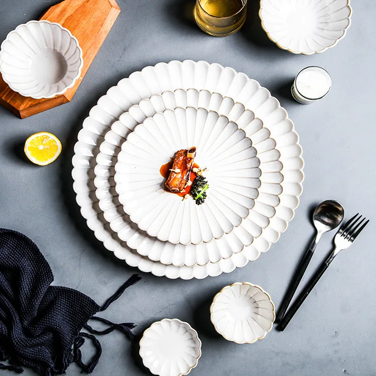 Набор фарфоровой посуды в античном ретро-стиле столовые приборы для рождественского фестиваля современные европейские Красочные керамические тарелки чаши